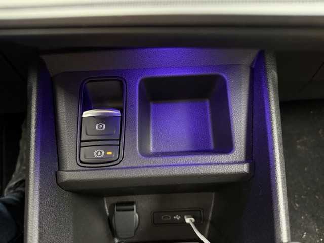 Renault 5: Parkbremse (Bild: Dirk Kunde)